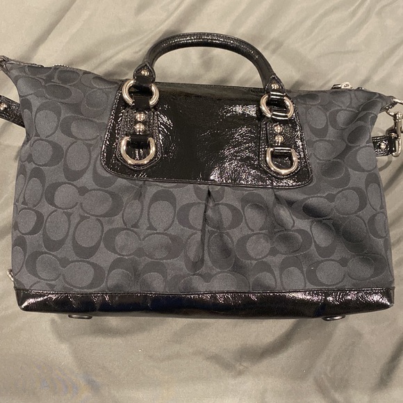 Coach Purse - Picture 4 of 11
